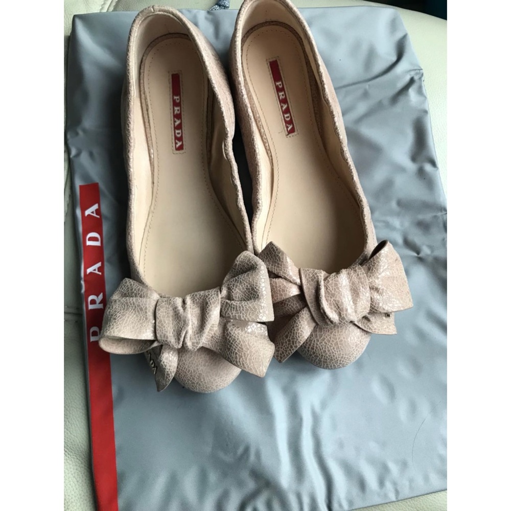 Authentic Prada flat - Picture 4 of 8